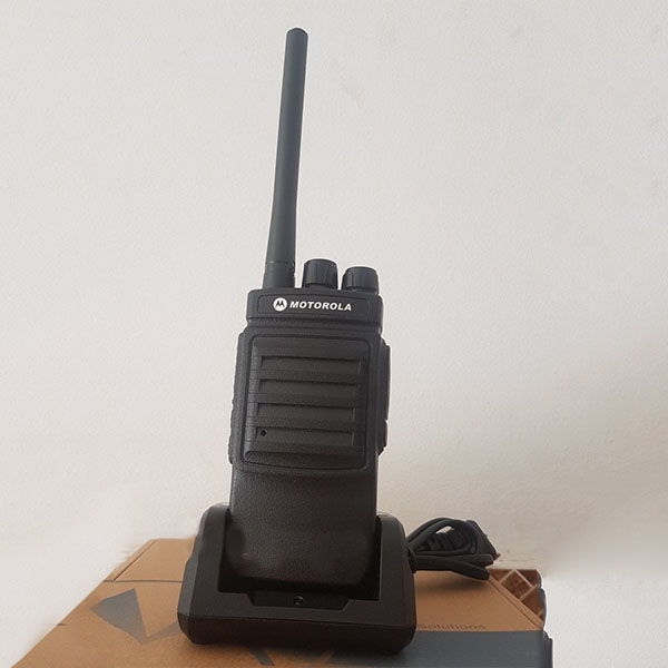 Máy bộ đàm MOTOROLA CP 1890