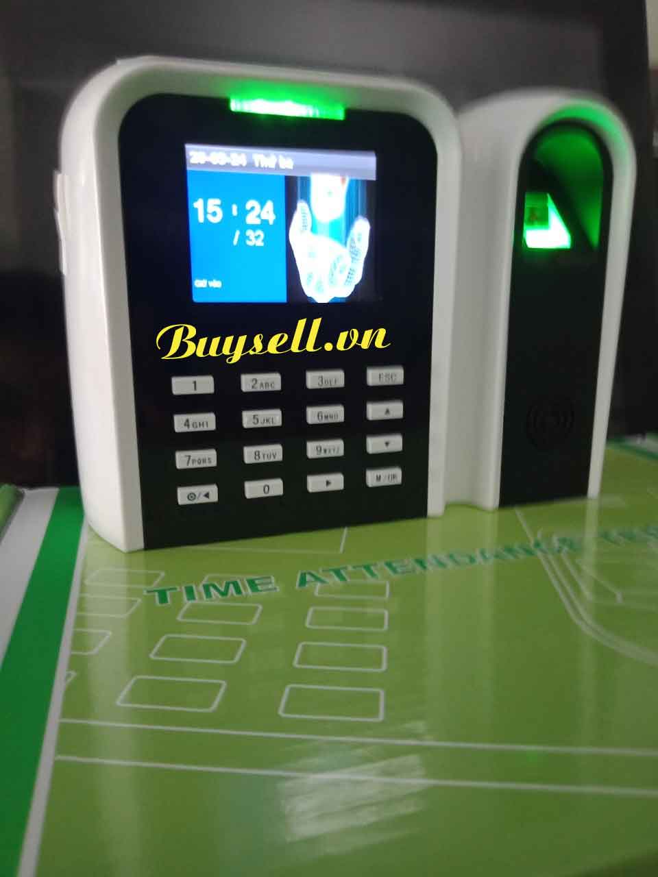 Máy chấm công vân tay và thẻ GIGATA T9